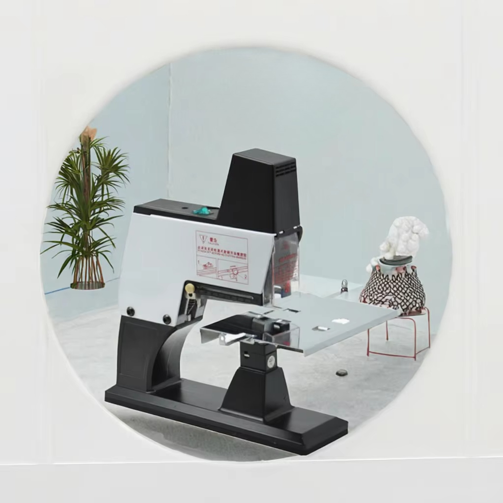 آلة تدبيس كهربائية مسطحة شديدة - مراجعة Stapler Heavy Duty وسعره
